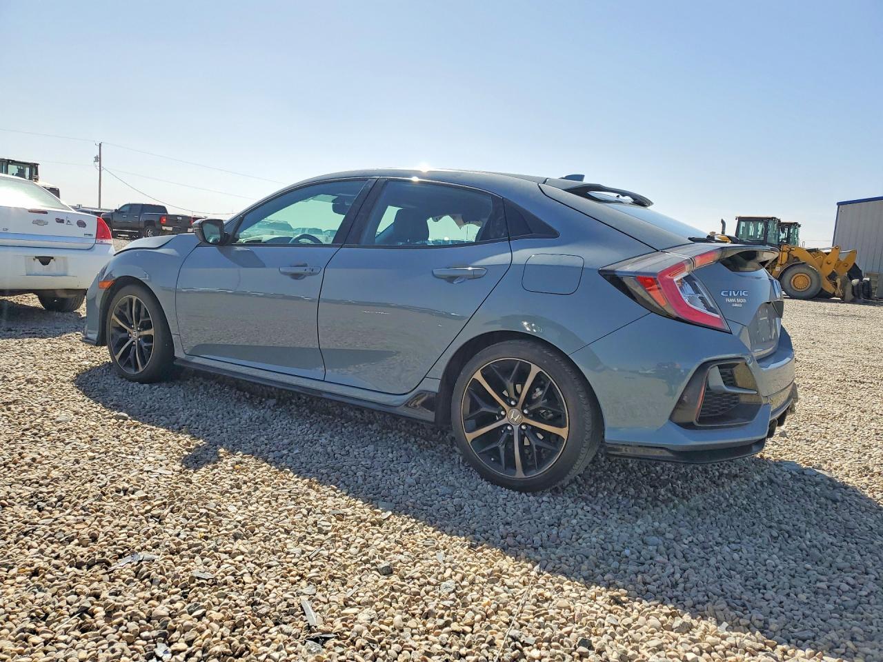 2021 Honda Civic Sport Touring - Фото 2