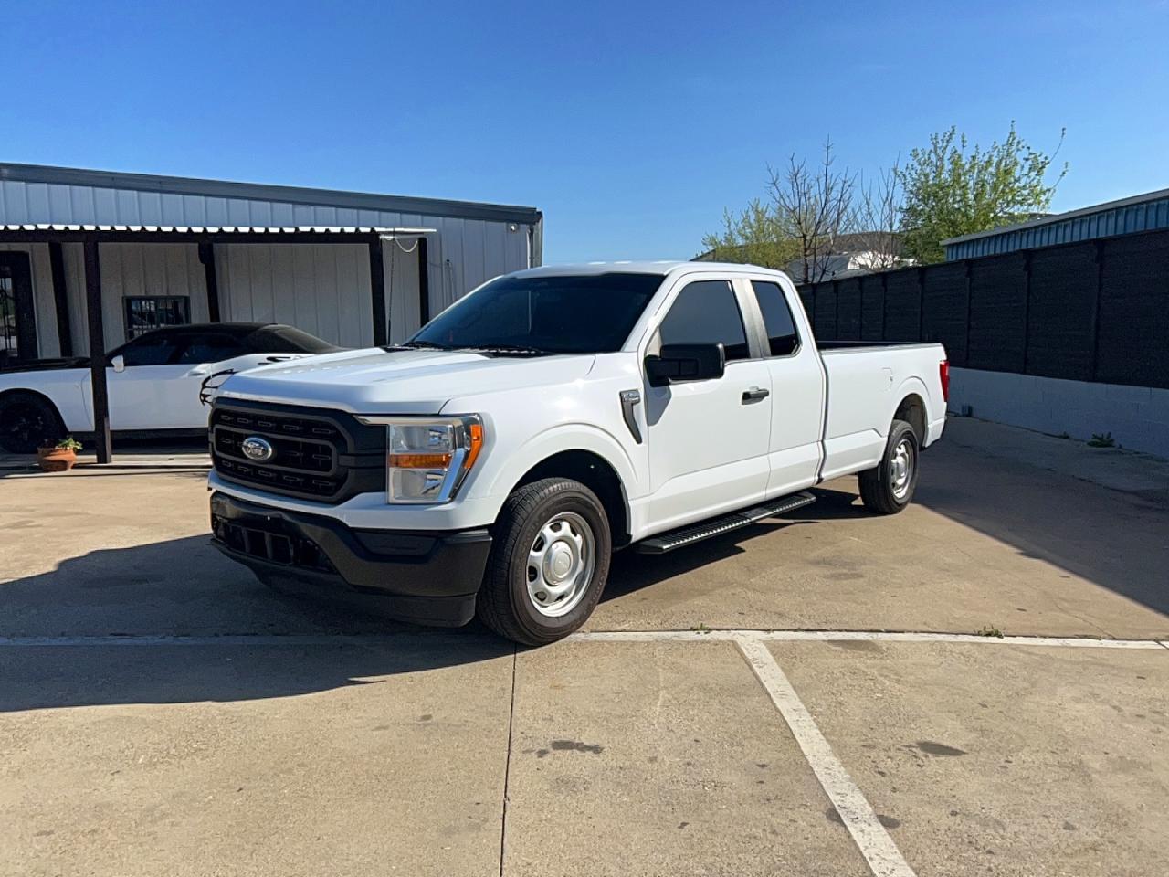 2022 Ford F150 Super Cab - Фото 2