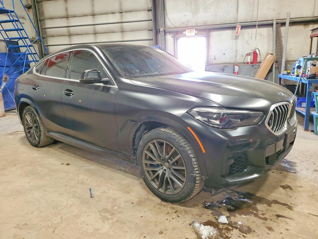 2022 BMW X6 xDrive40I - Фото 4