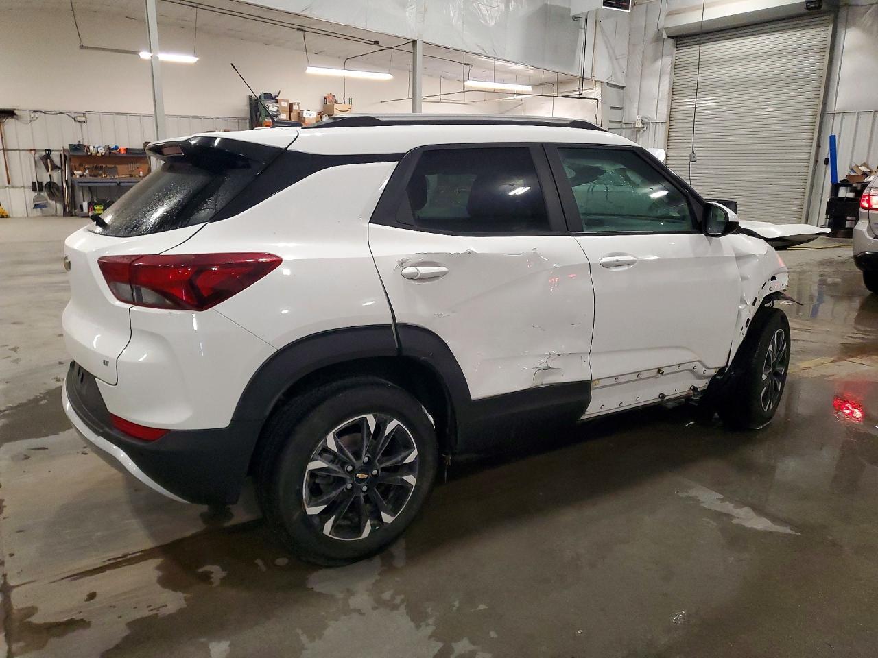 2022 Chevrolet Trailblazer Lt - Фото 3