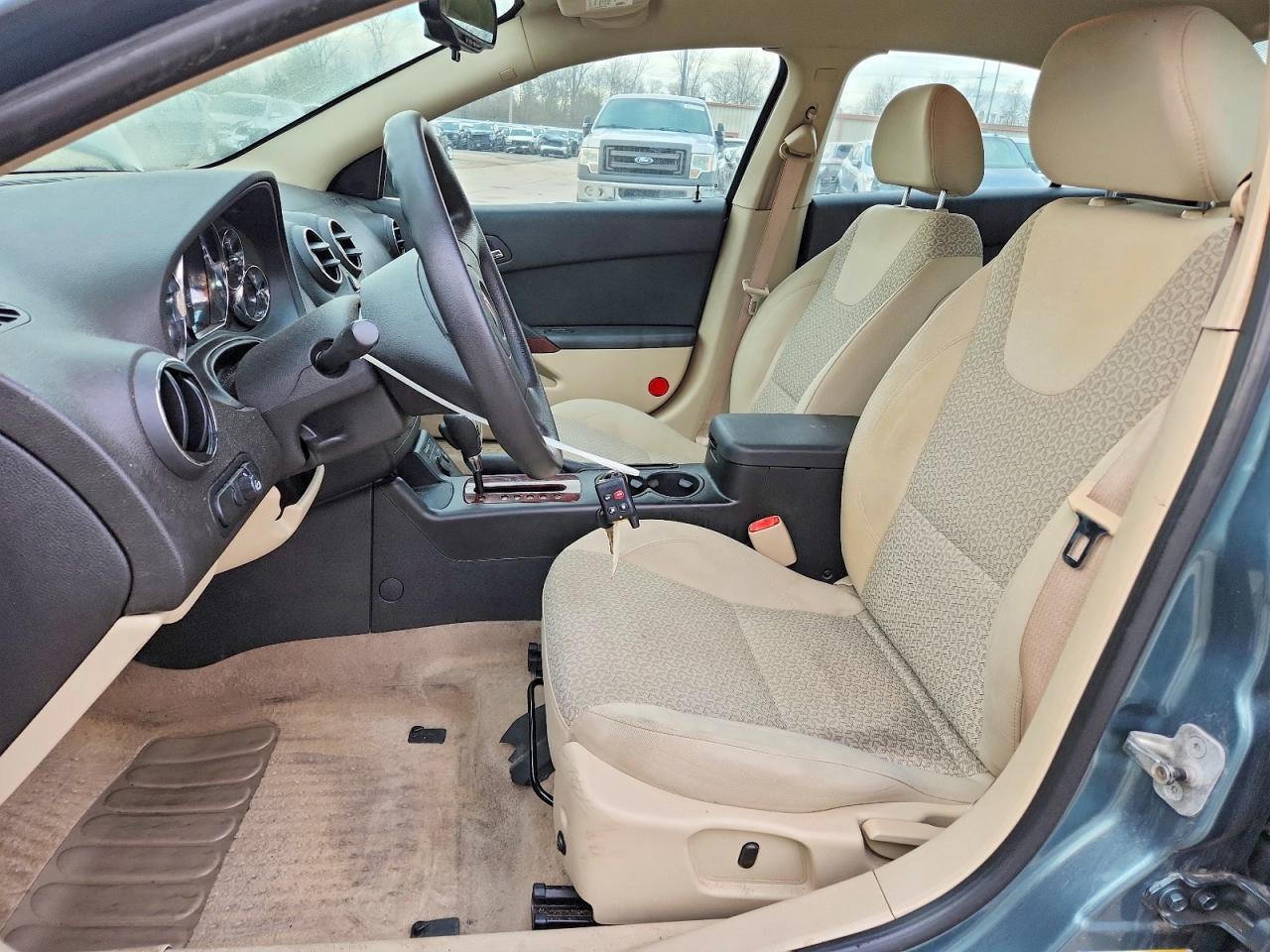 2009 Pontiac G6 Base - Фото 7