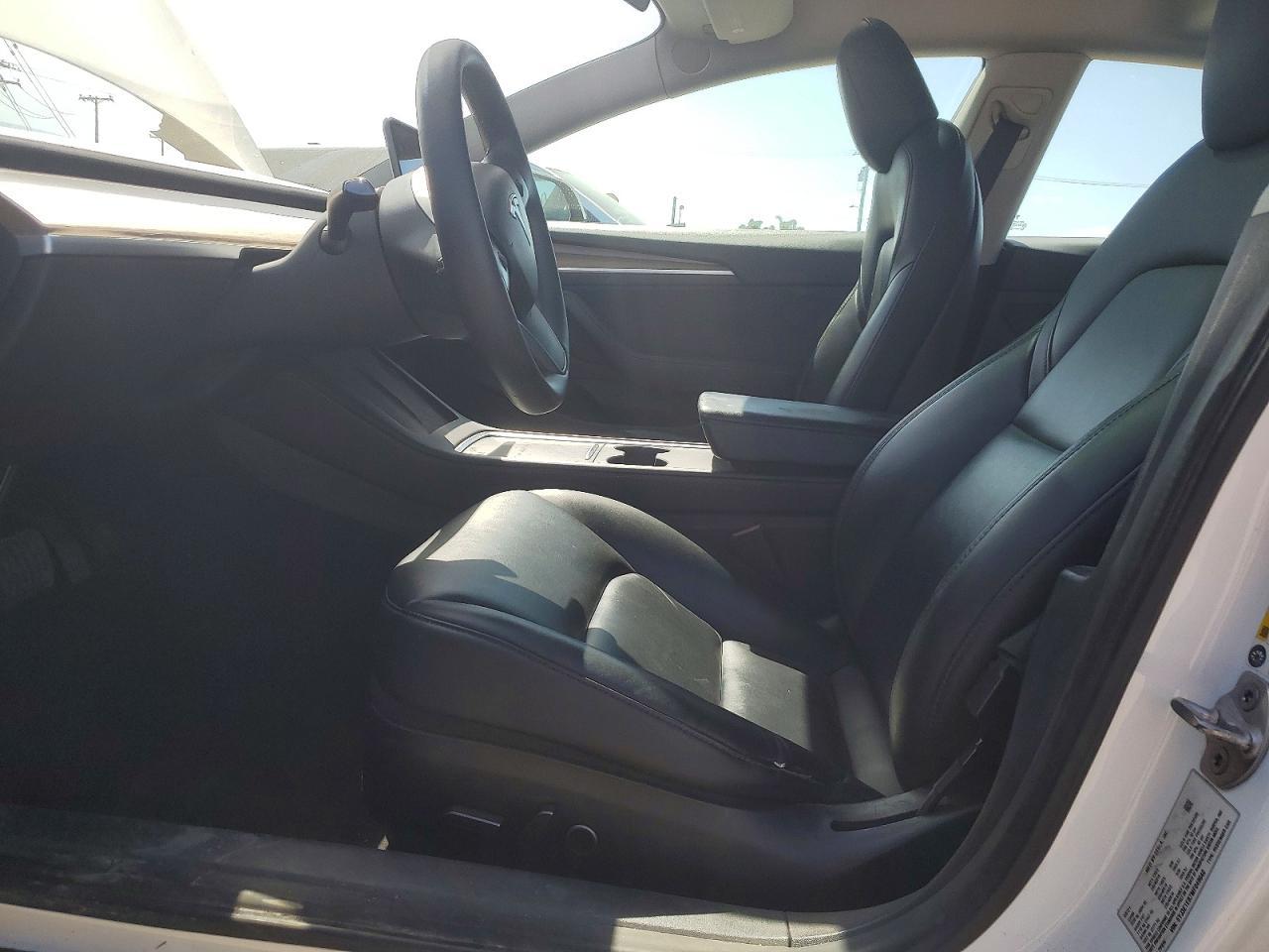 2021 Tesla Model 3 - Фото 7