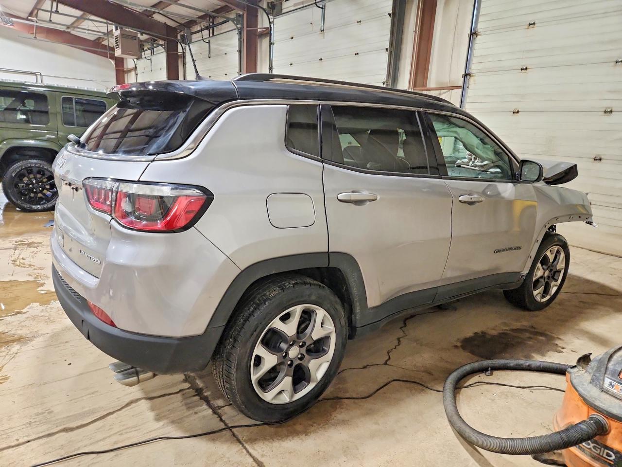 2019 Jeep Compass Limited - Фото 3