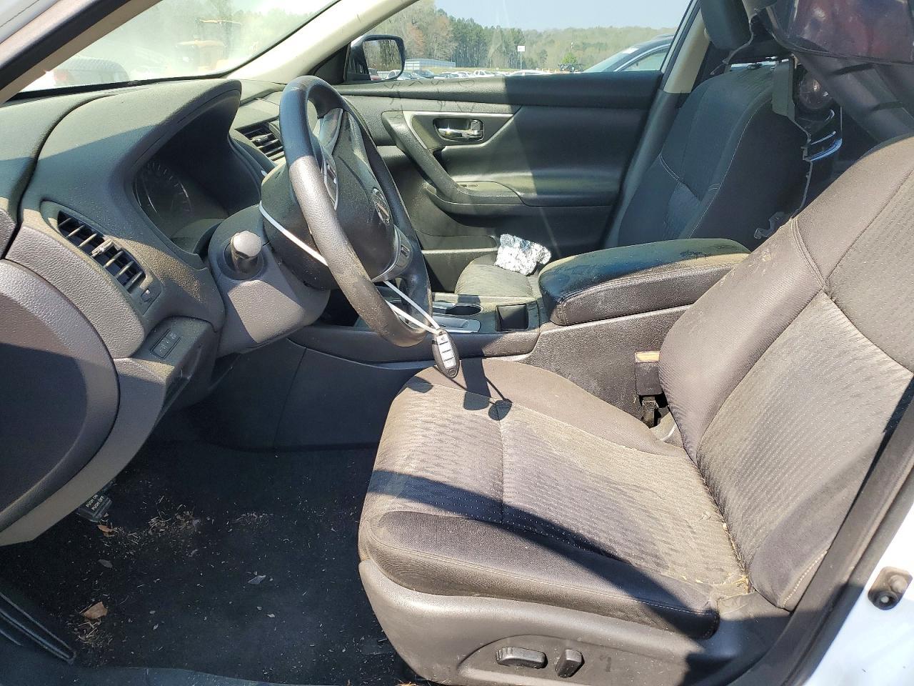 2016 Nissan Altima 2.5 - Фото 7