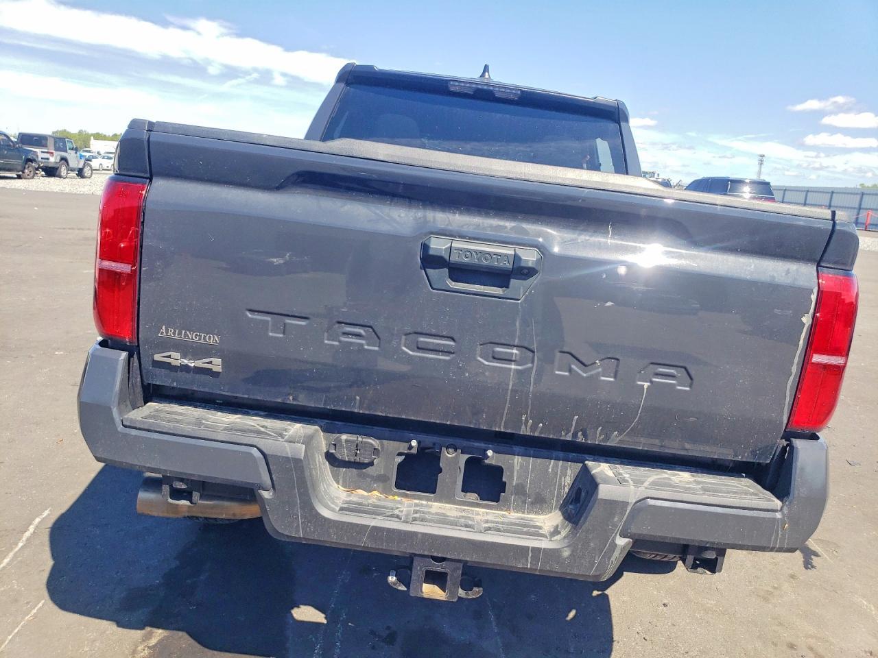 2025 Toyota Tacoma Sr5 - Image 6