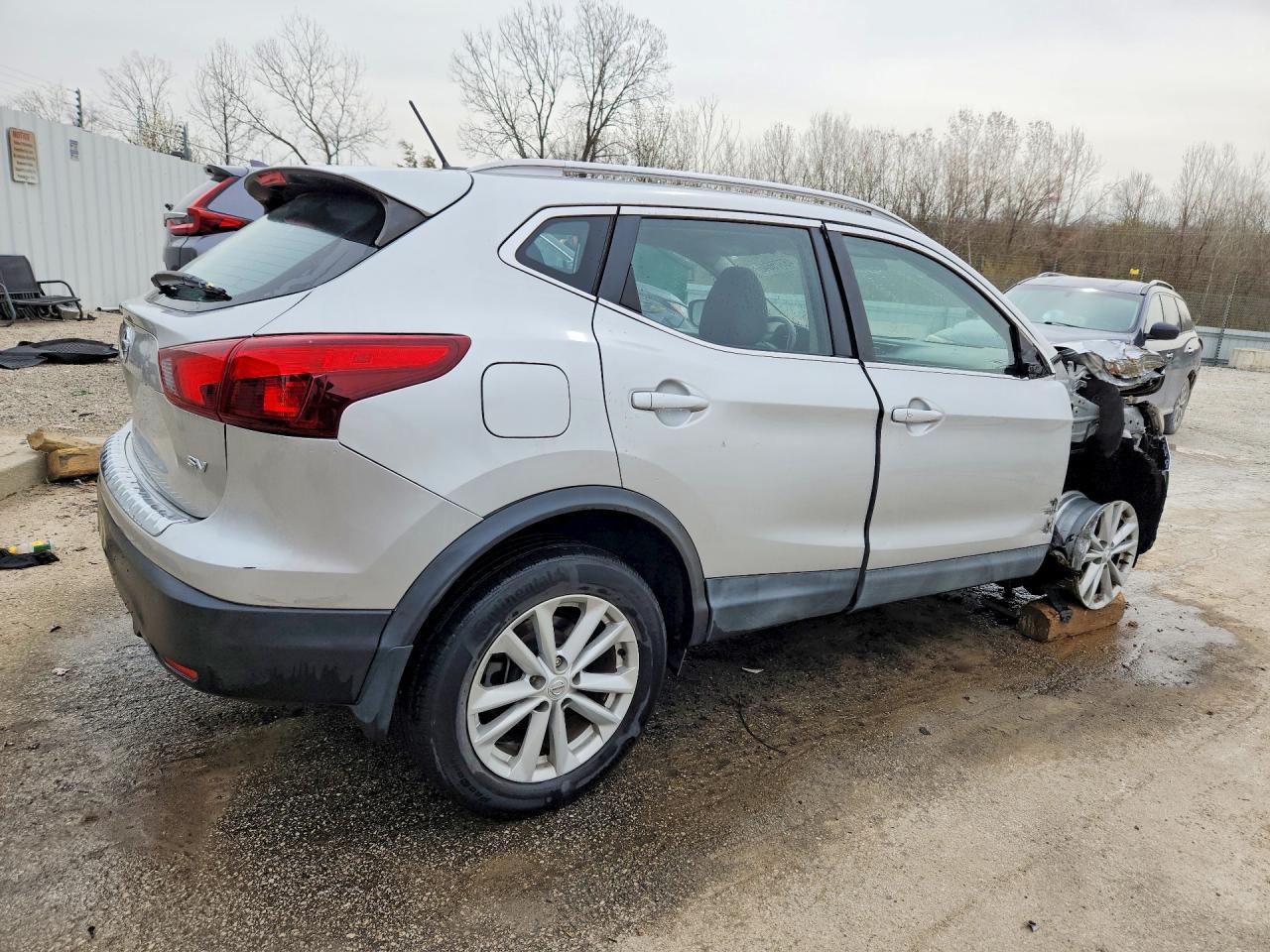 2017 Nissan Rogue Sport Sv - Image 3