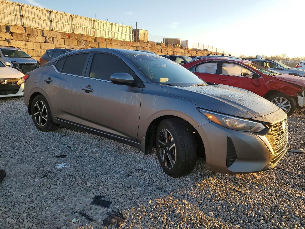 2025 Nissan Sentra Sv - Фото 4