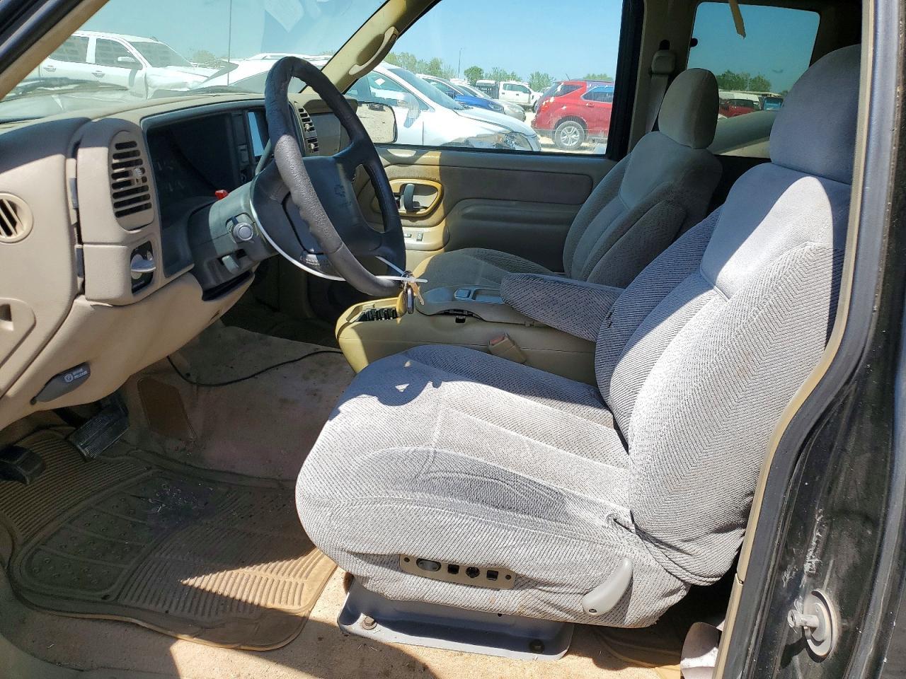 1997 Chevrolet Gmt-400 K1500 - Image 7