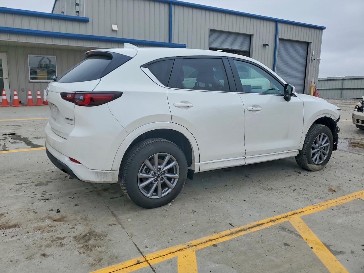 2025 Mazda Cx-5 Preferred - Фото 3