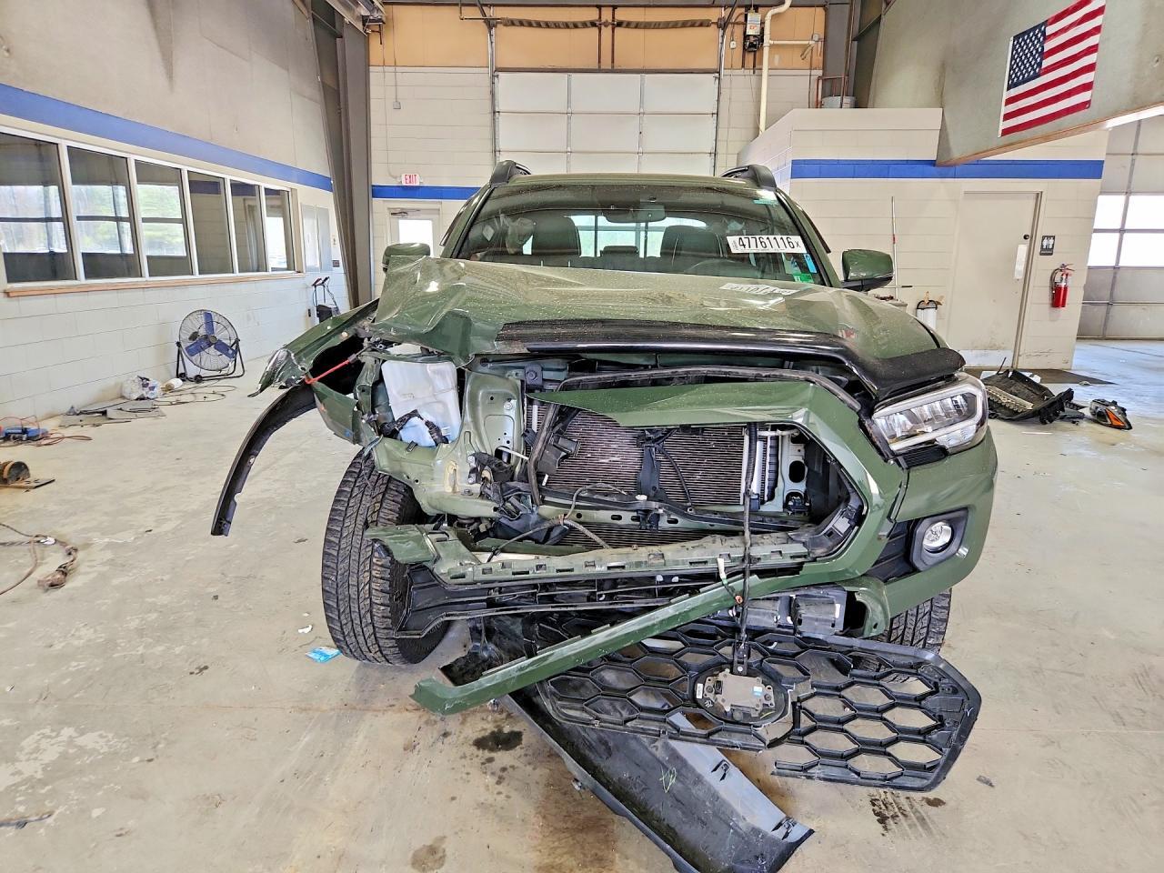 2021 Toyota Tacoma Trd Off-Road - Image 5