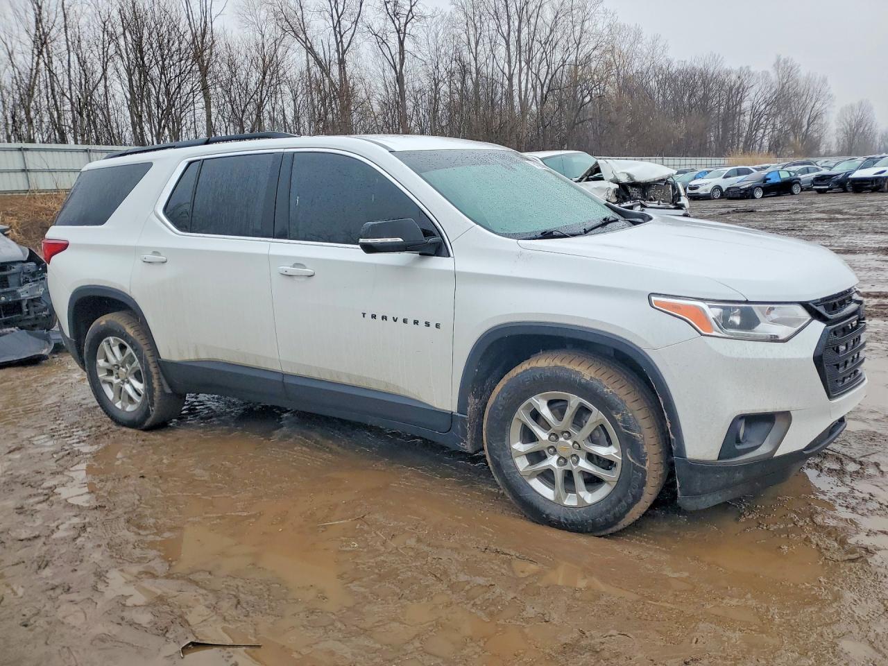 2020 Chevrolet Traverse Lt - Image 4