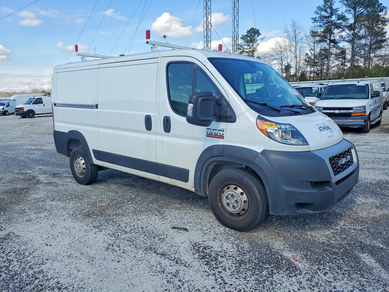 2021 Ram Promaster 1500 Delivery Van - Фото 4
