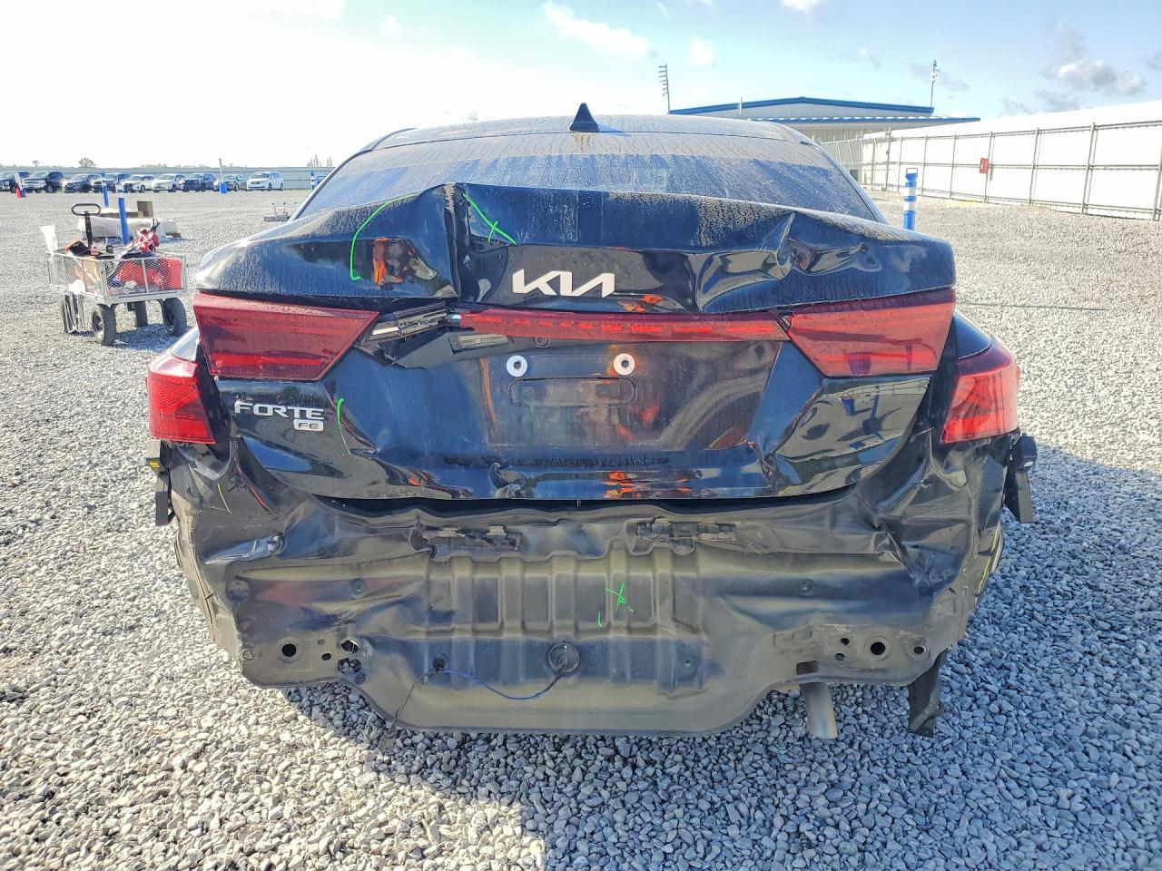 2023 Kia Forte Lx - Image 6