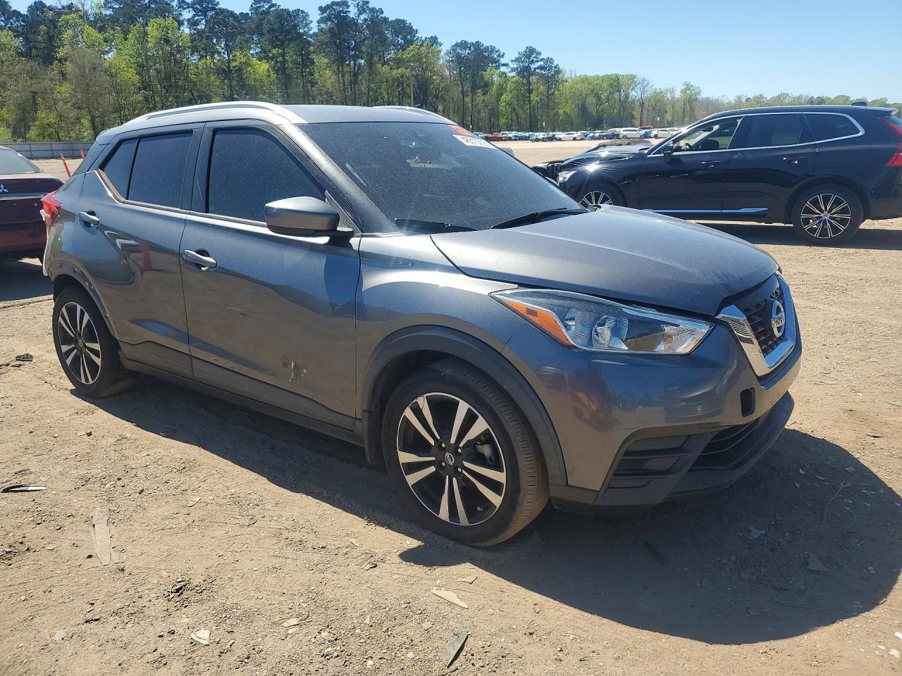2020 Nissan Kicks Sv - Image 4