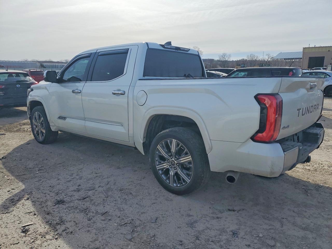 2022 Toyota Tundra Capstone Hv - Фото 2