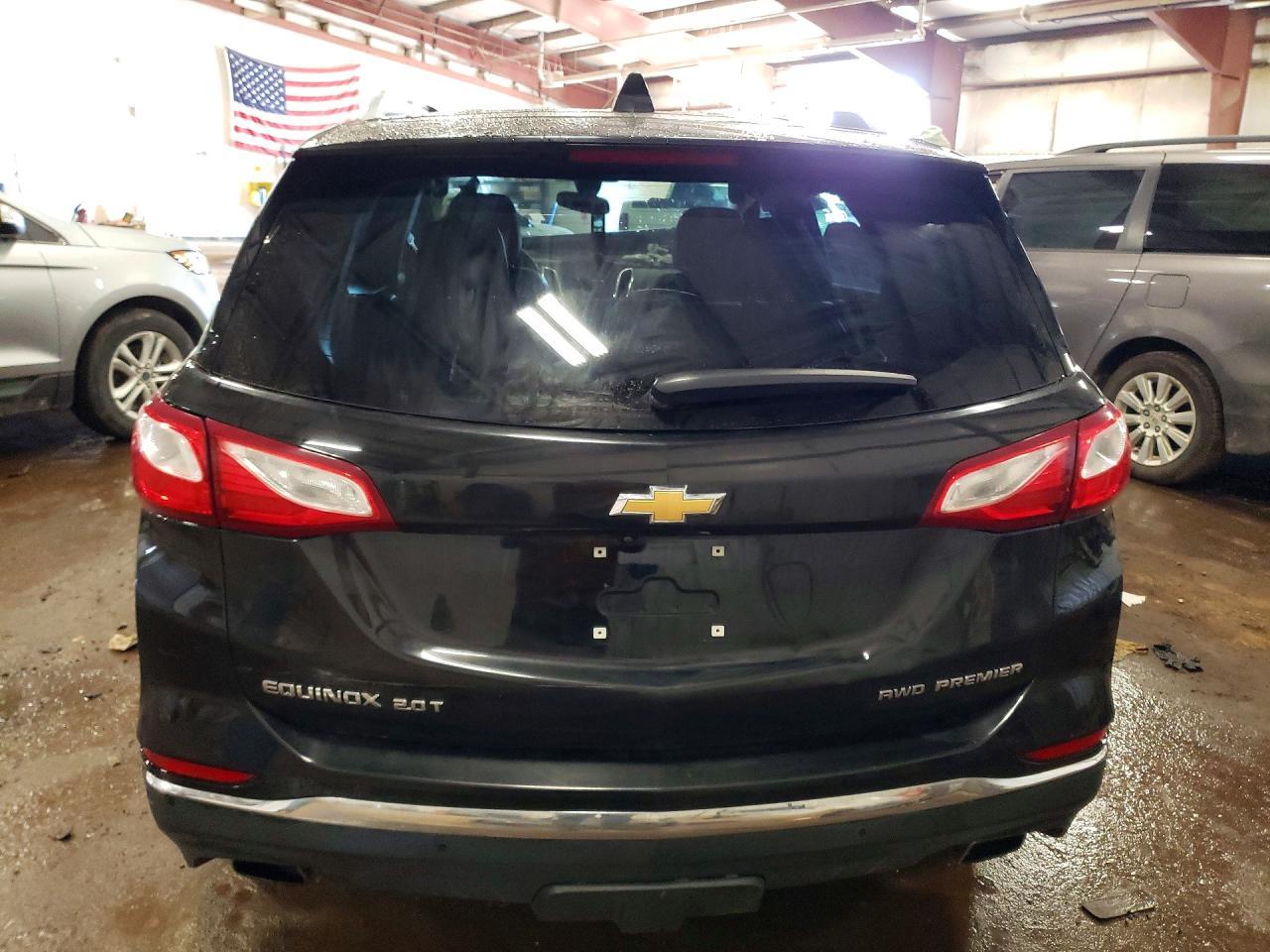 2019 Chevrolet Equinox Premier - Image 6