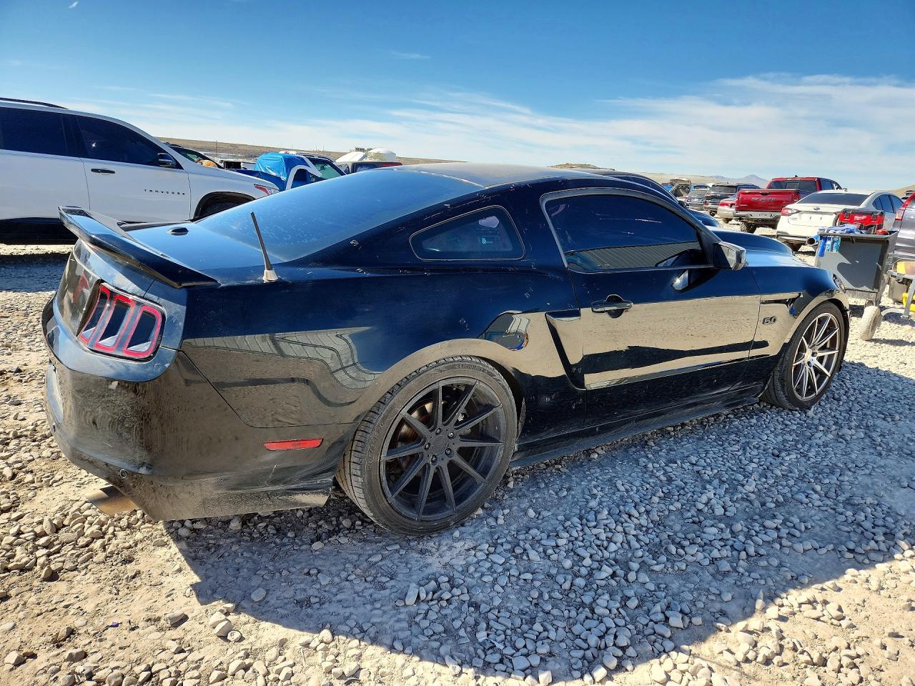 2013 Ford Mustang Gt - Фото 3