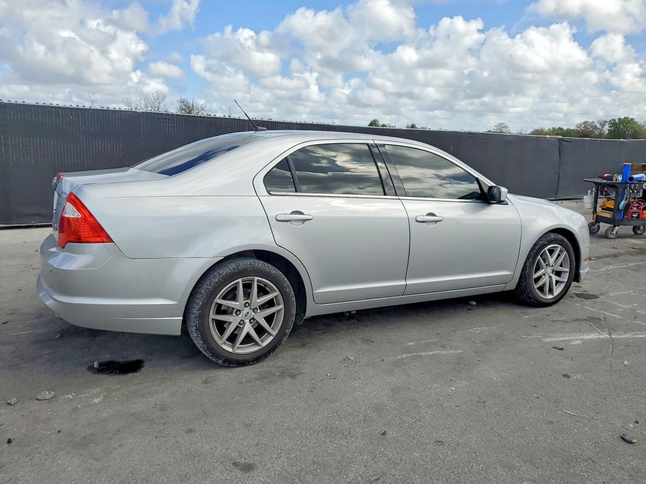 2010 Ford Fusion Sel - Фото 3