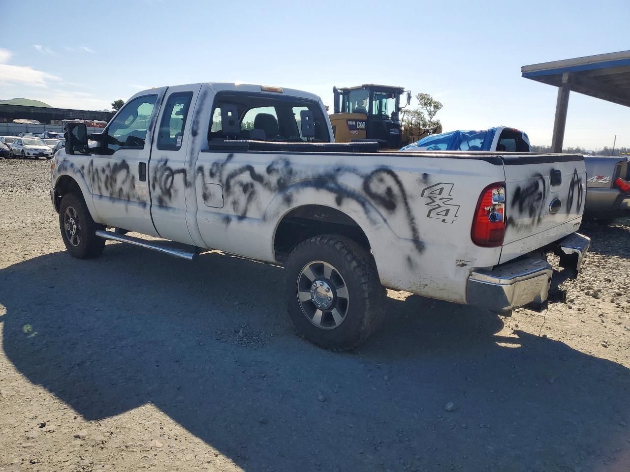 2013 Ford F250 Super Duty - Image 2