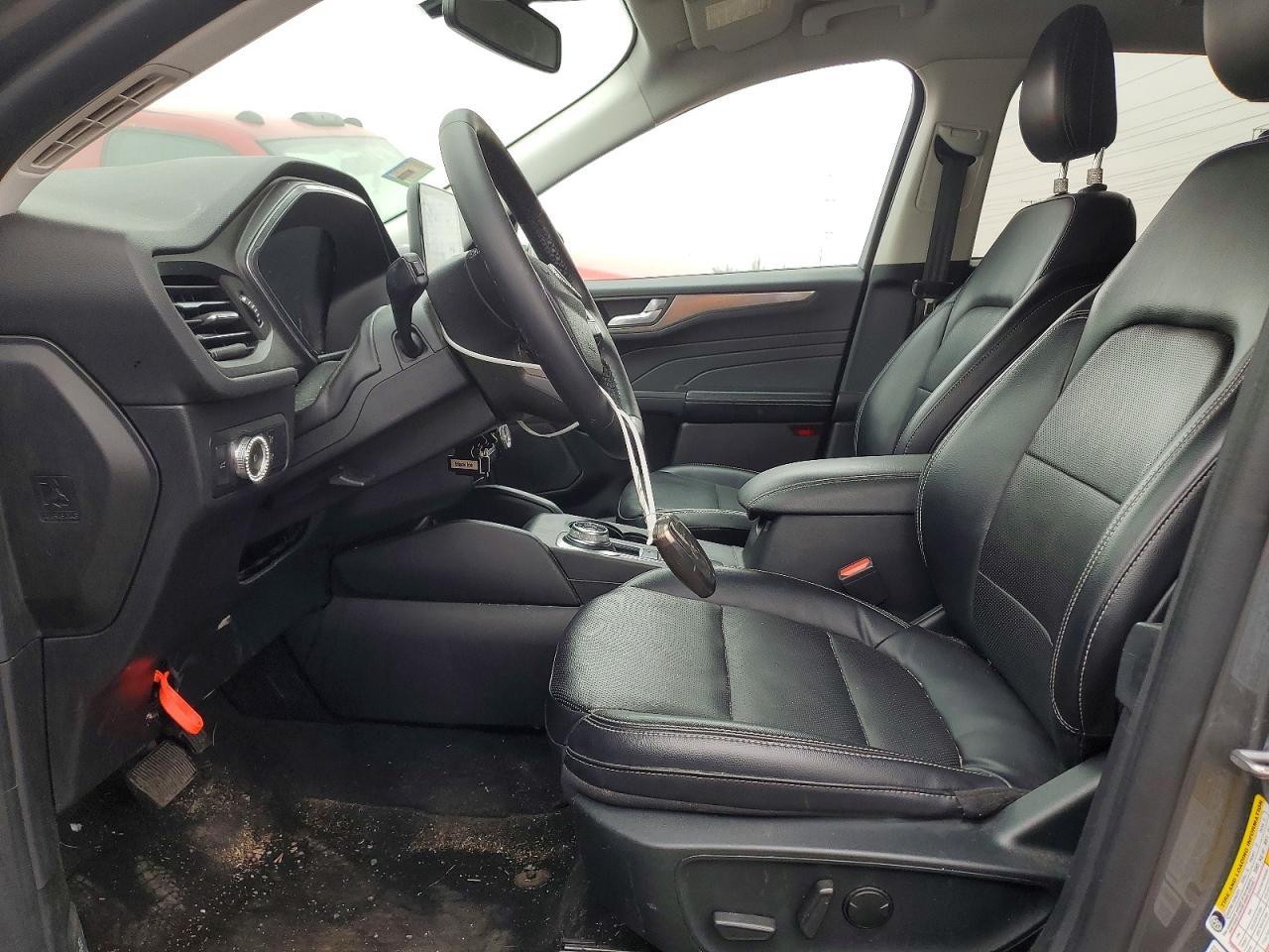 2022 Ford Escape Titanium - Фото 7