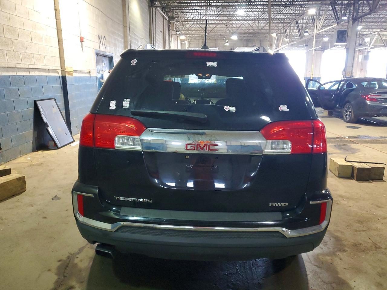 2016 GMC Terrain Slt - Image 6