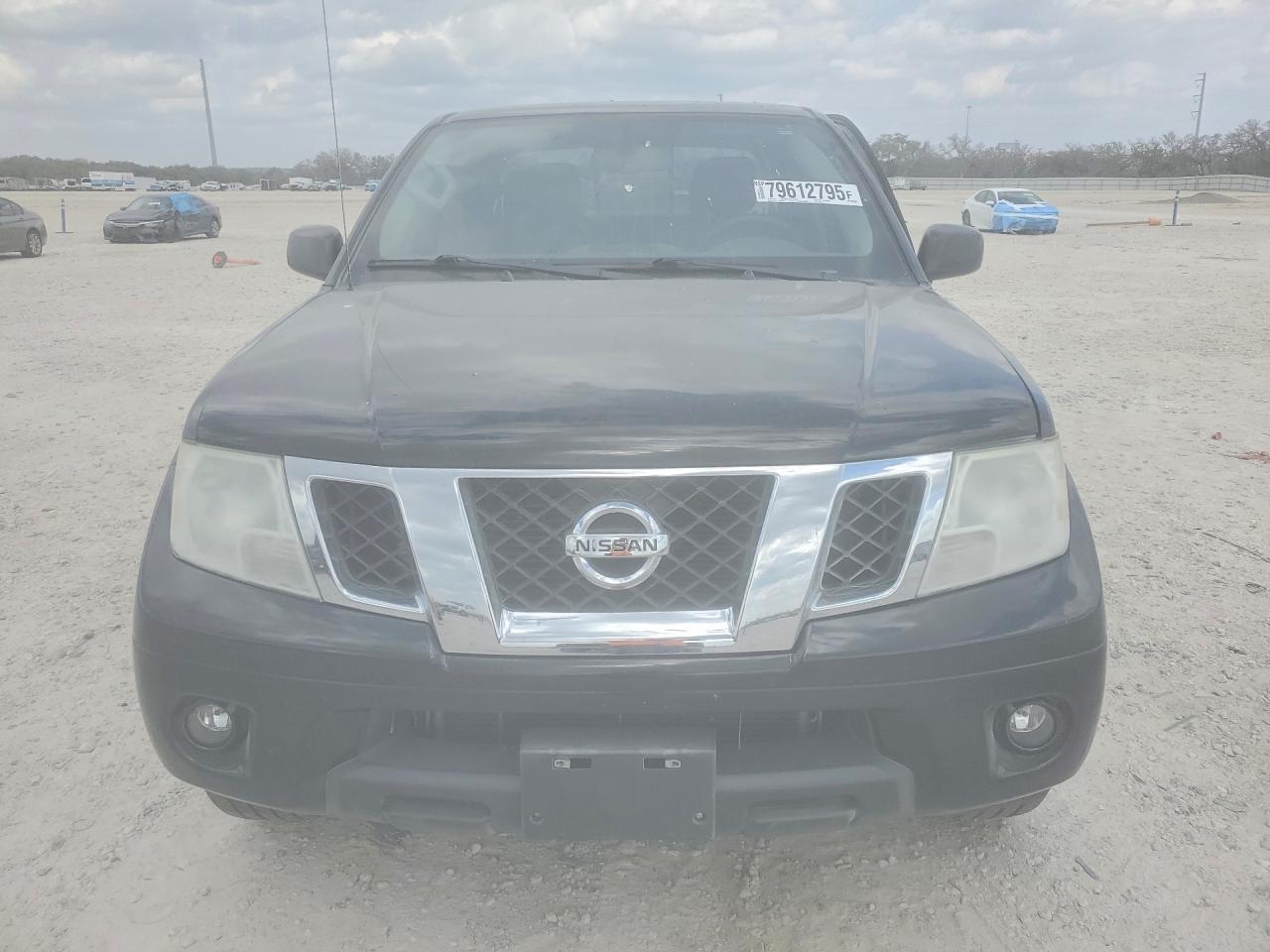 2019 Nissan Frontier Sv - Image 5