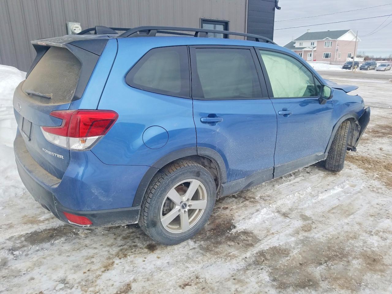 2024 Subaru Forester Touring - Image 3