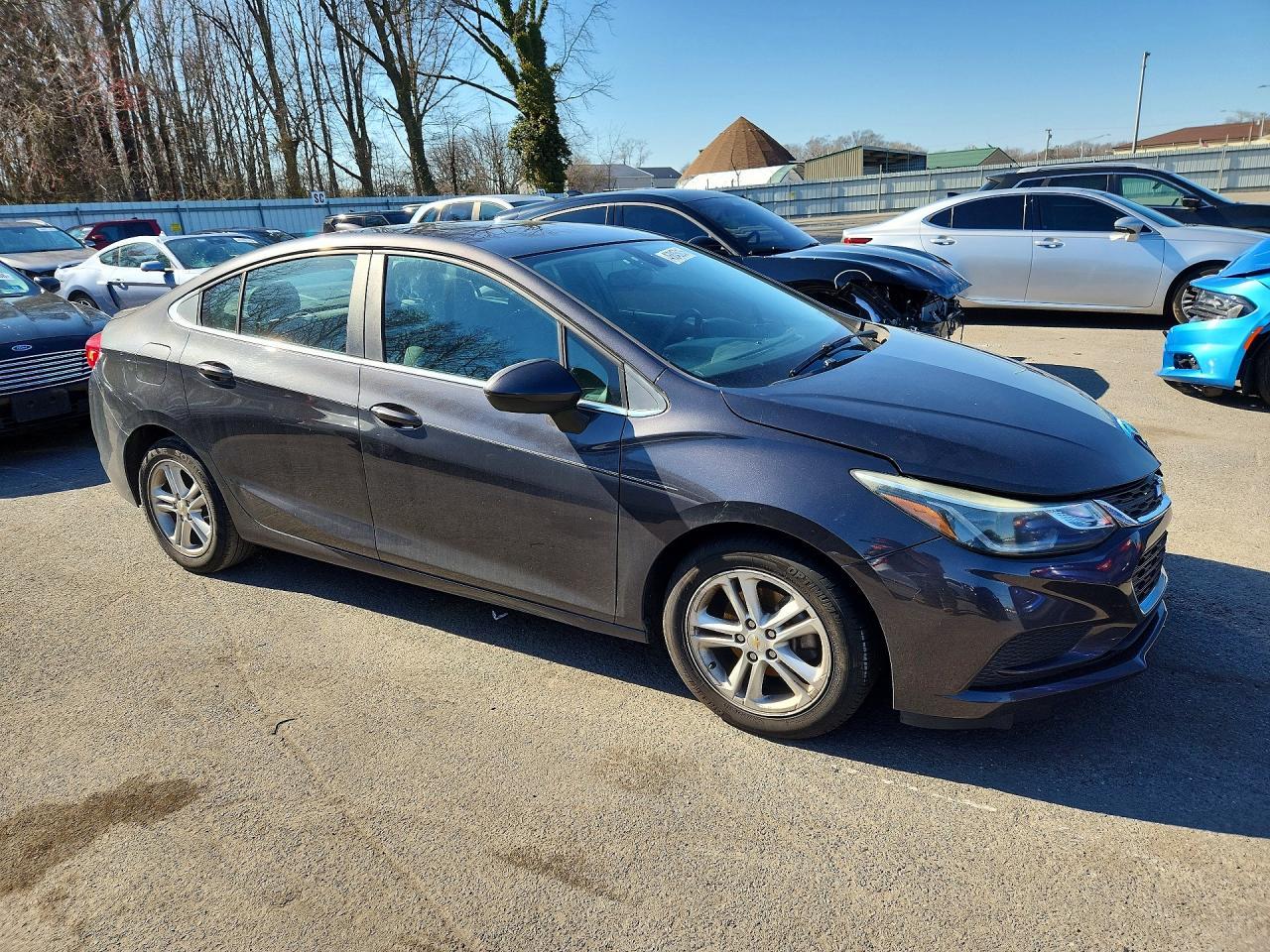 2017 Chevrolet Cruze Lt - Image 4