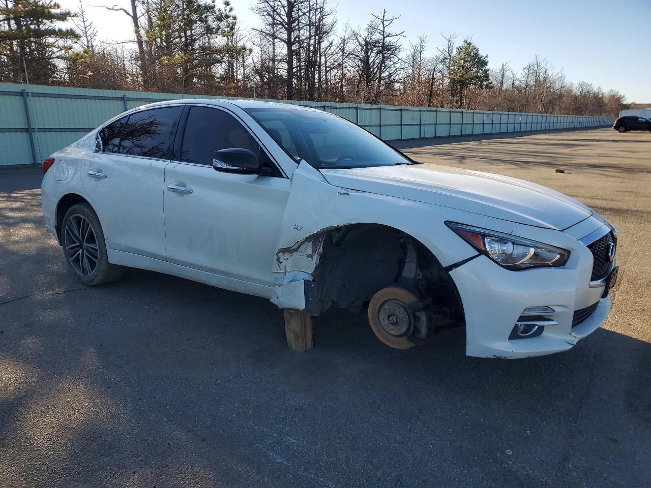 2015 Infiniti Q50 Premium - Фото 4