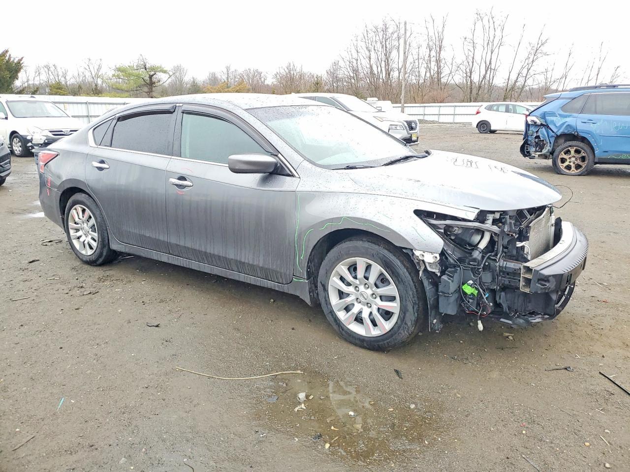 2014 Nissan Altima 2.5 S - Фото 4