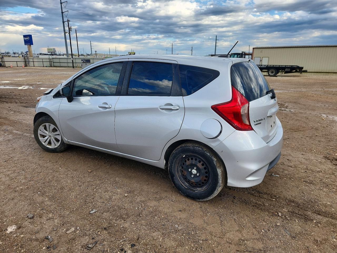 2018 Nissan Versa Note Sv - Фото 2