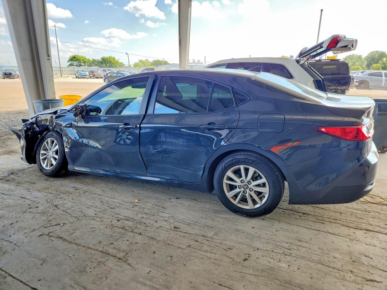 2025 Toyota Camry Le - Image 2