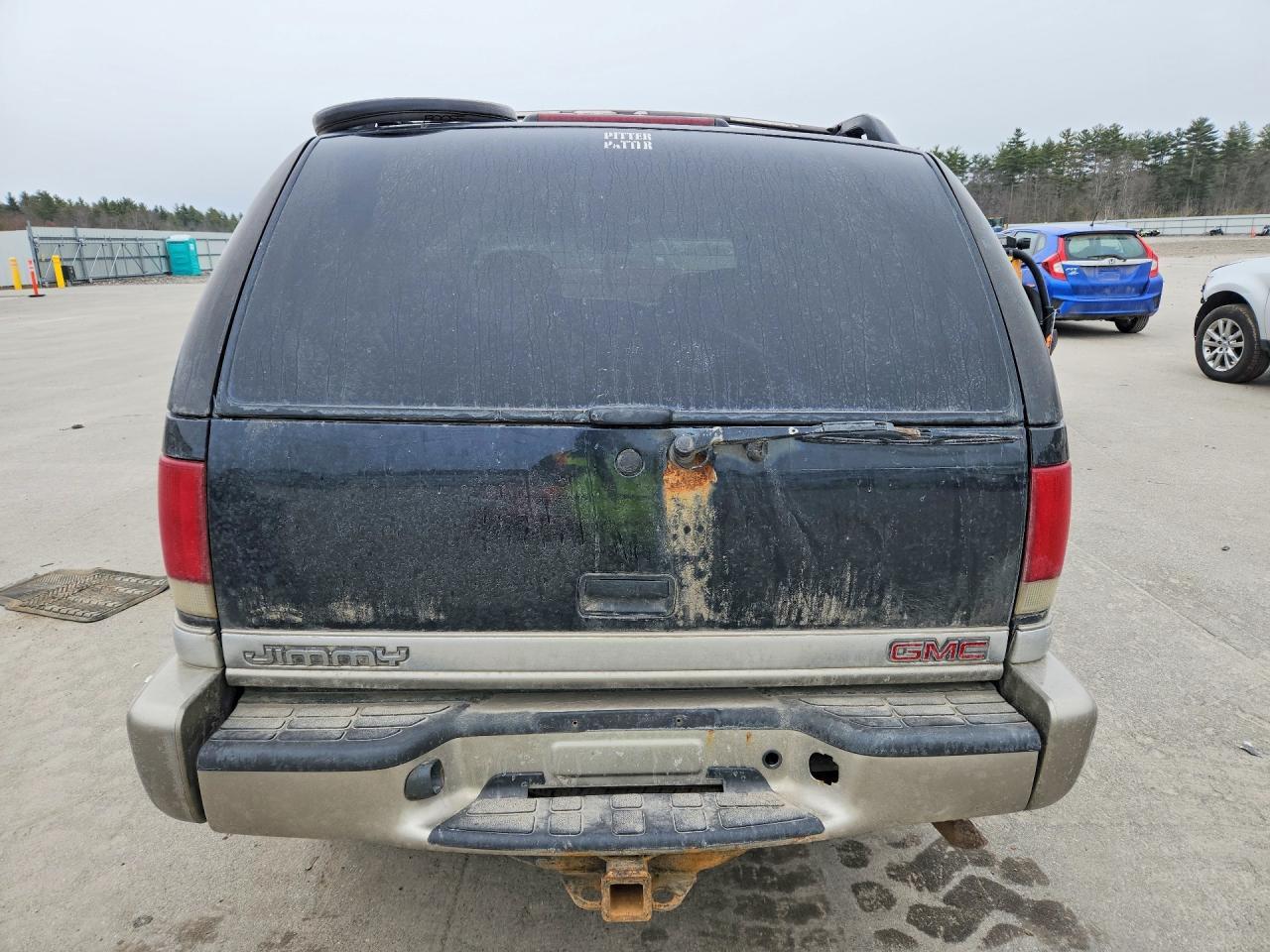 2001 GMC Jimmy - Image 6