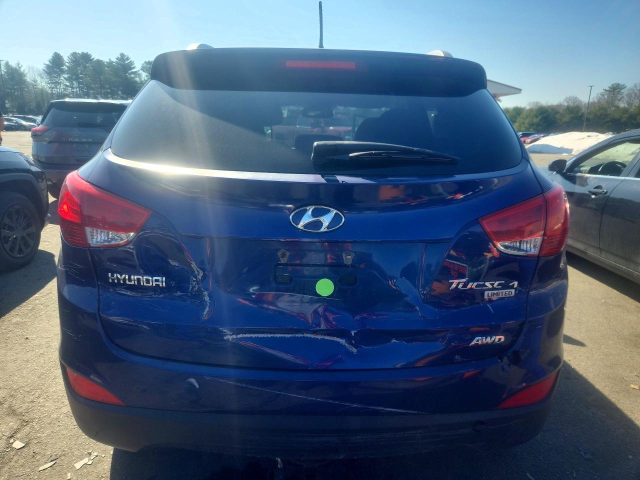 2011 Hyundai Tucson Limited - Image 6