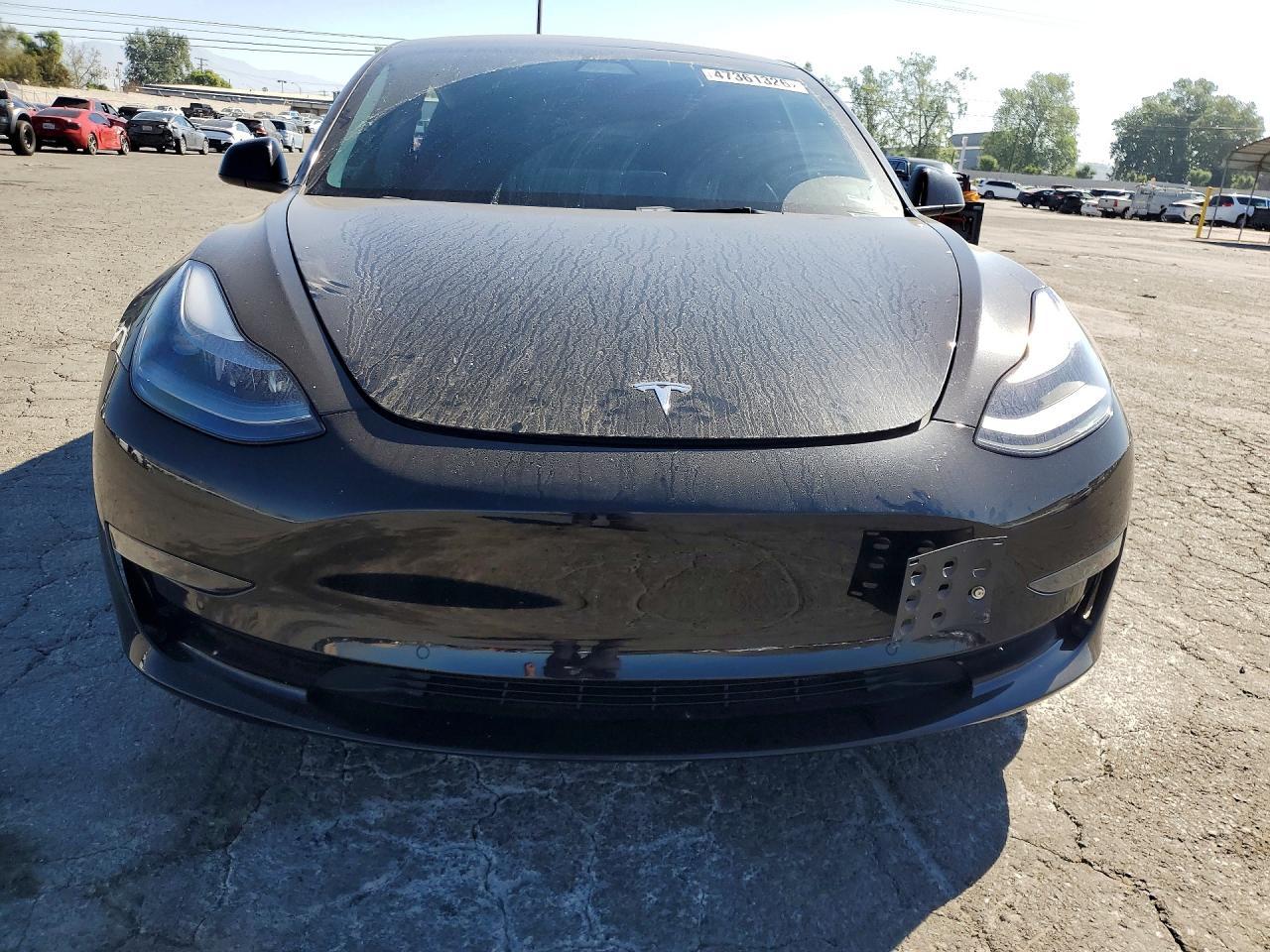 2022 Tesla Model 3 - Фото 5