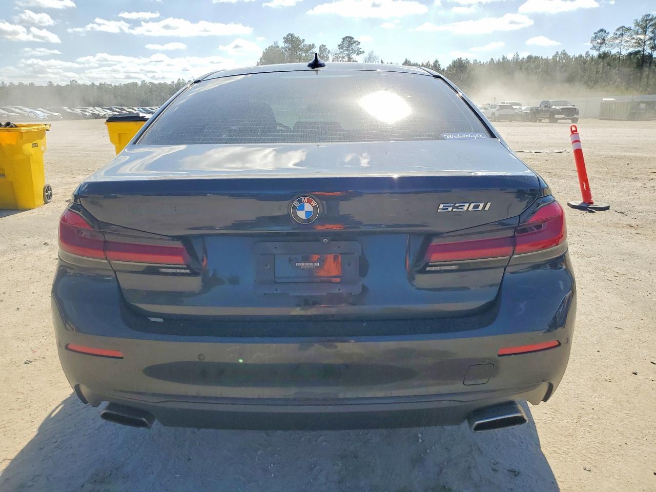 2021 BMW 530 - Фото 6