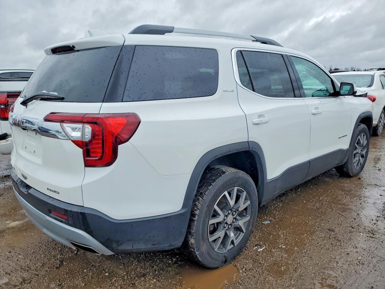 2022 GMC Acadia Sle - Image 3