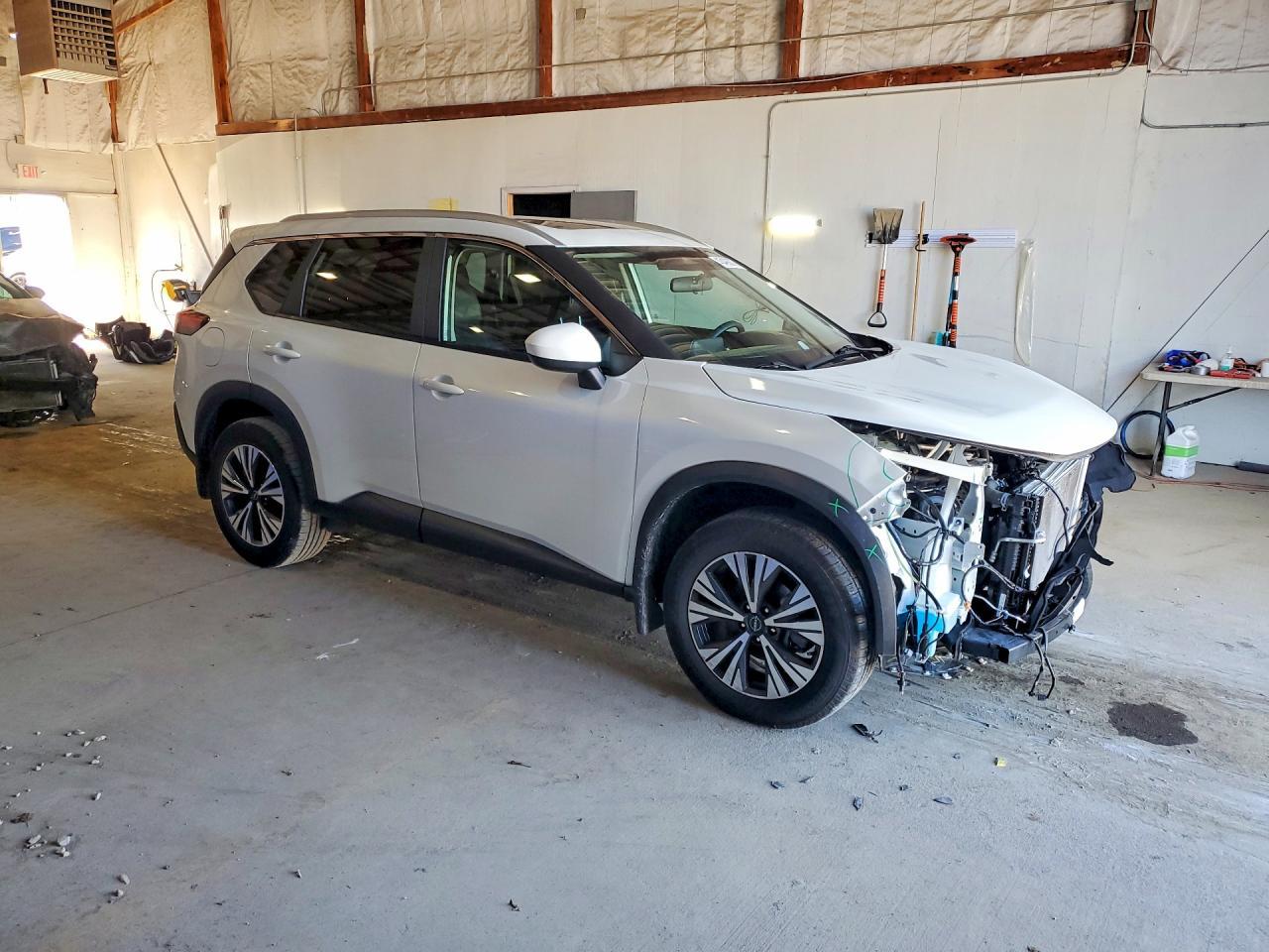 2023 Nissan Rogue Sv - Фото 4