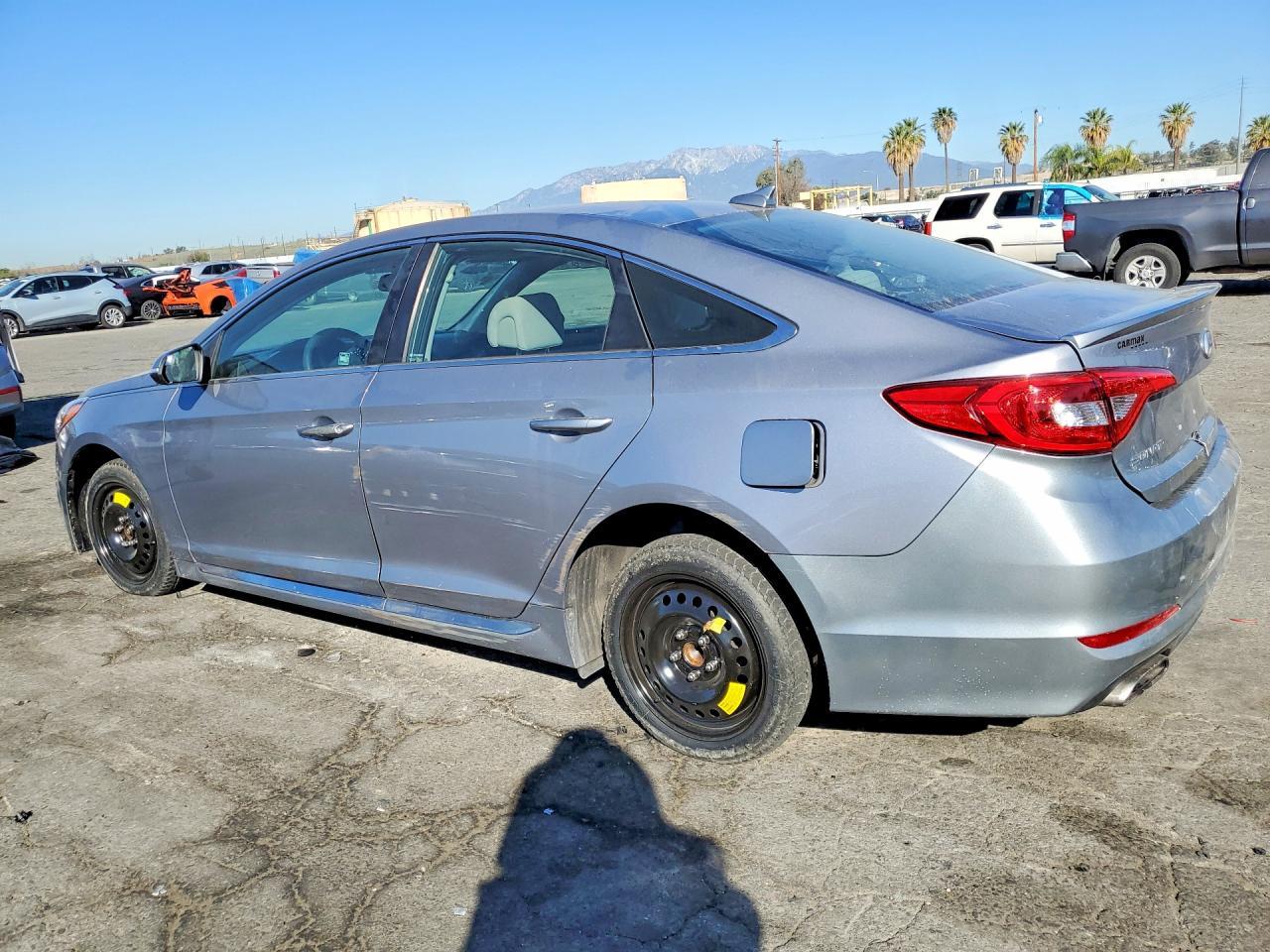 2016 Hyundai Sonata Sport - Фото 2