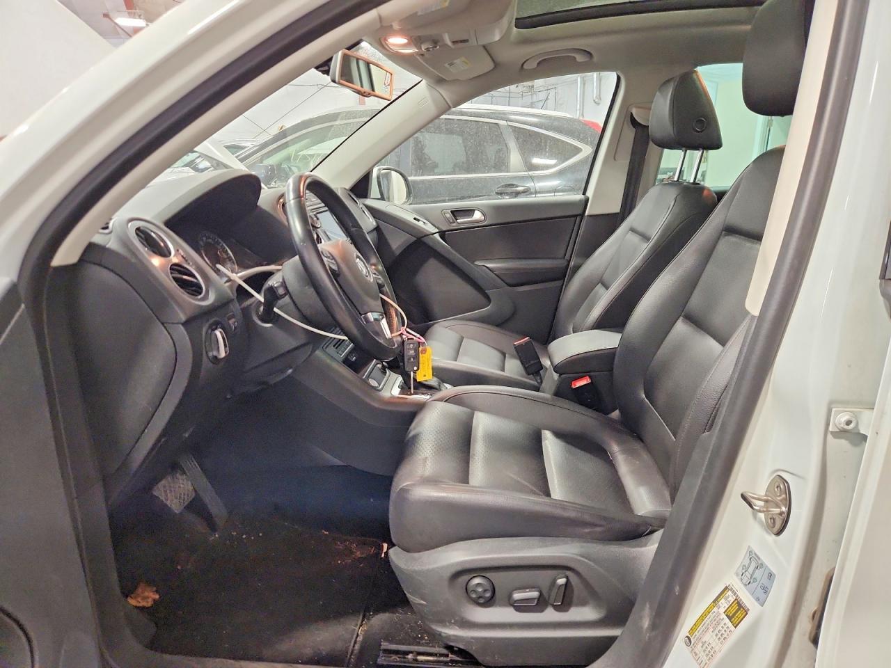2016 Volkswagen Tiguan S - Image 7