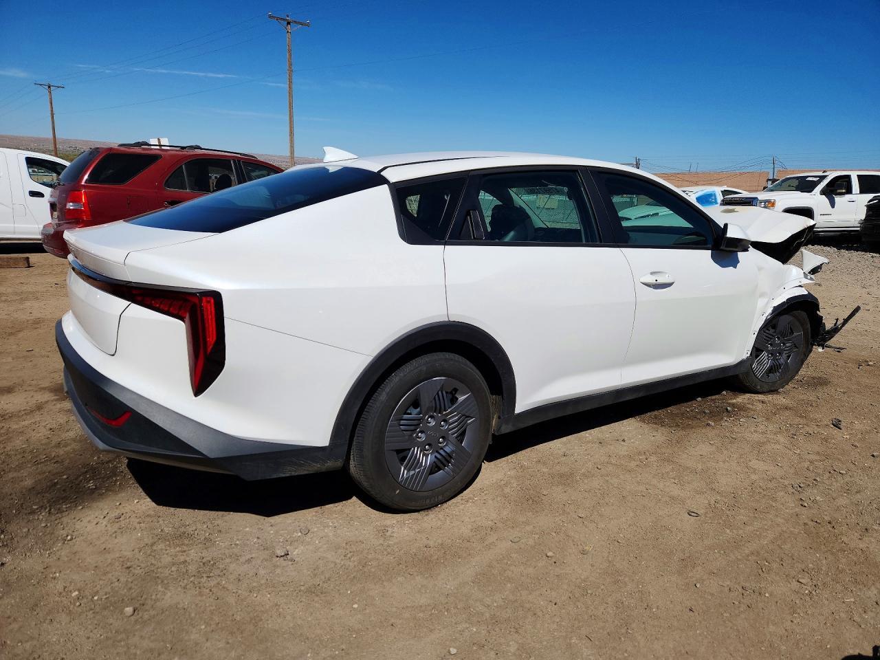 2025 Kia K4 Lx - Image 3