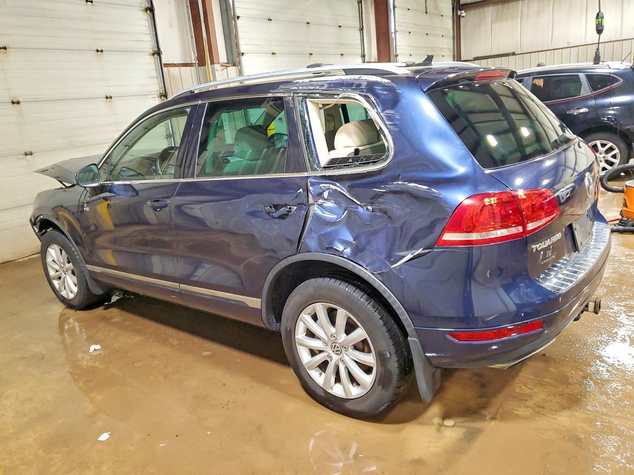 2012 Volkswagen Touareg V6 Tdi - Фото 2