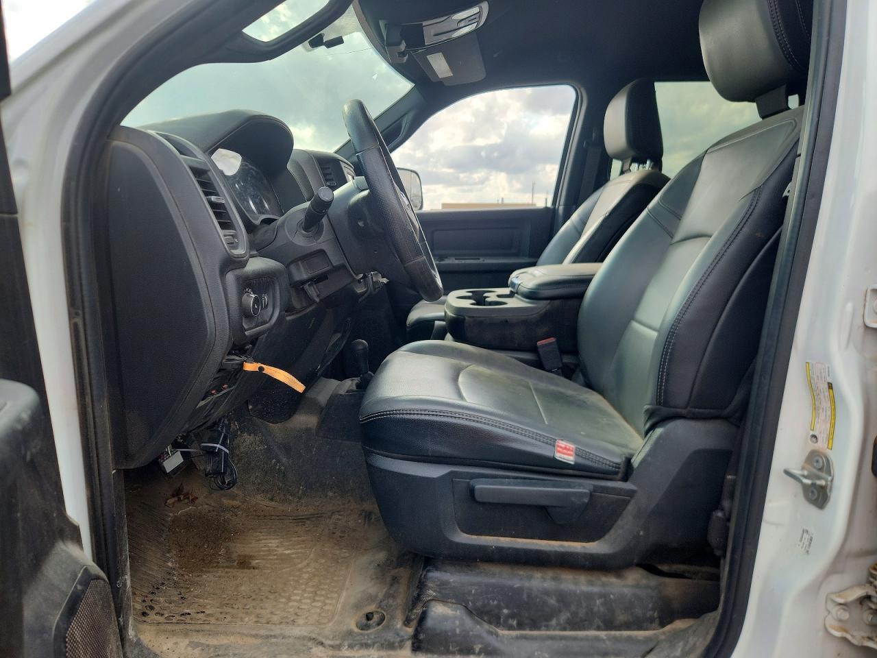2022 Ram 2500 Tradesman 4Wd 6.4L V8 - Фото 7