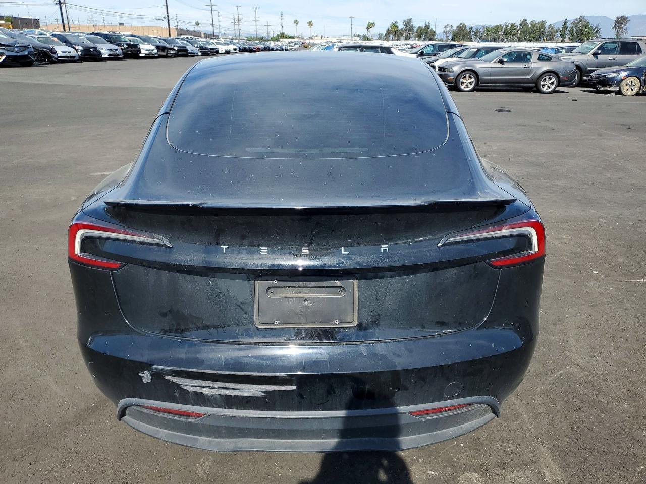 2024 Tesla Model 3 - Фото 6
