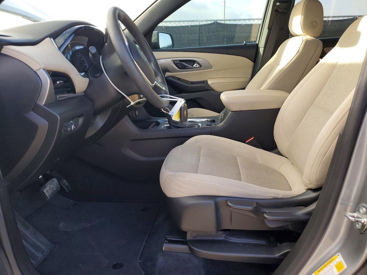 2023 Chevrolet Traverse Ls - Фото 7