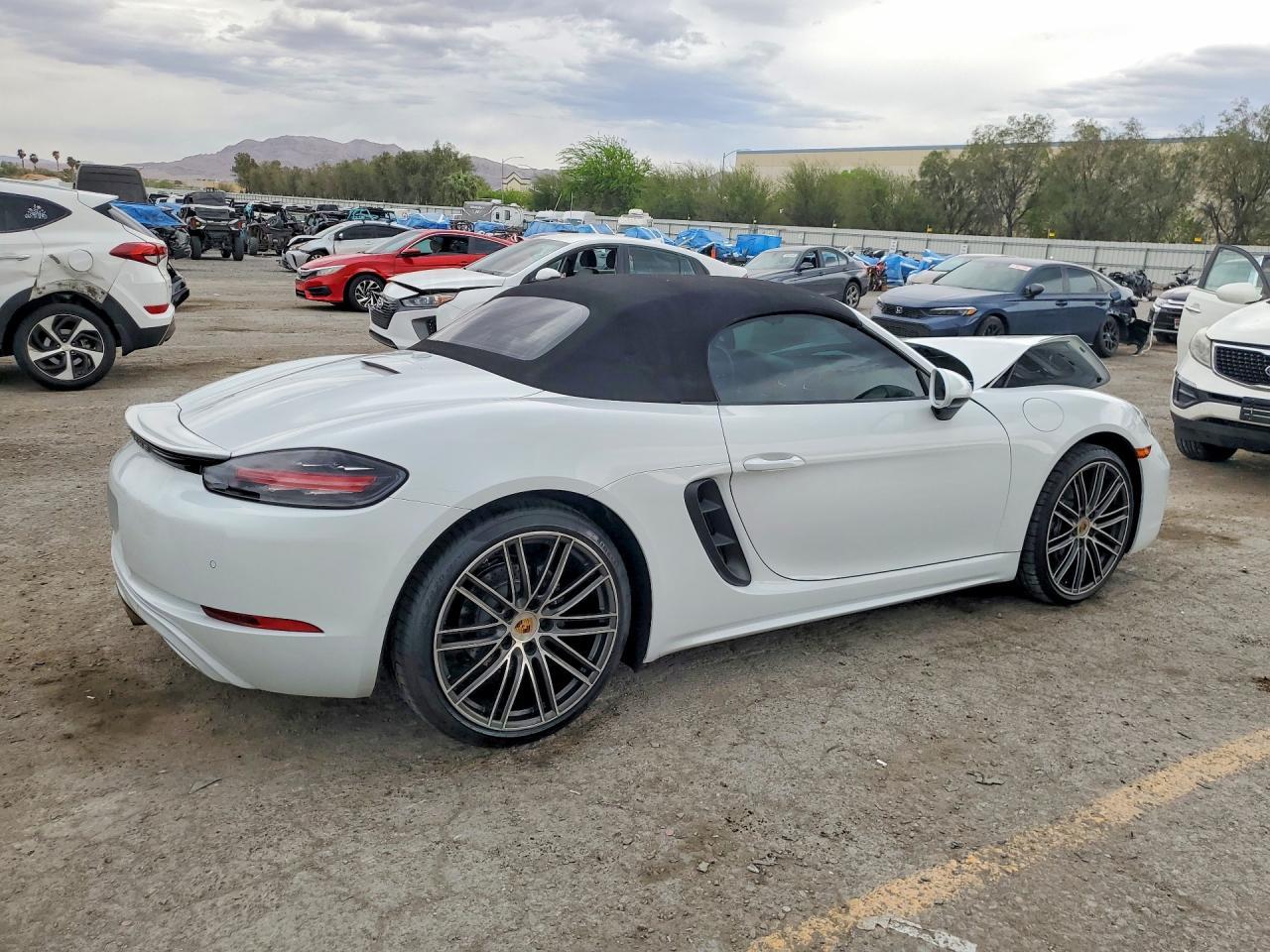 2020 Porsche Boxster Base - Image 3