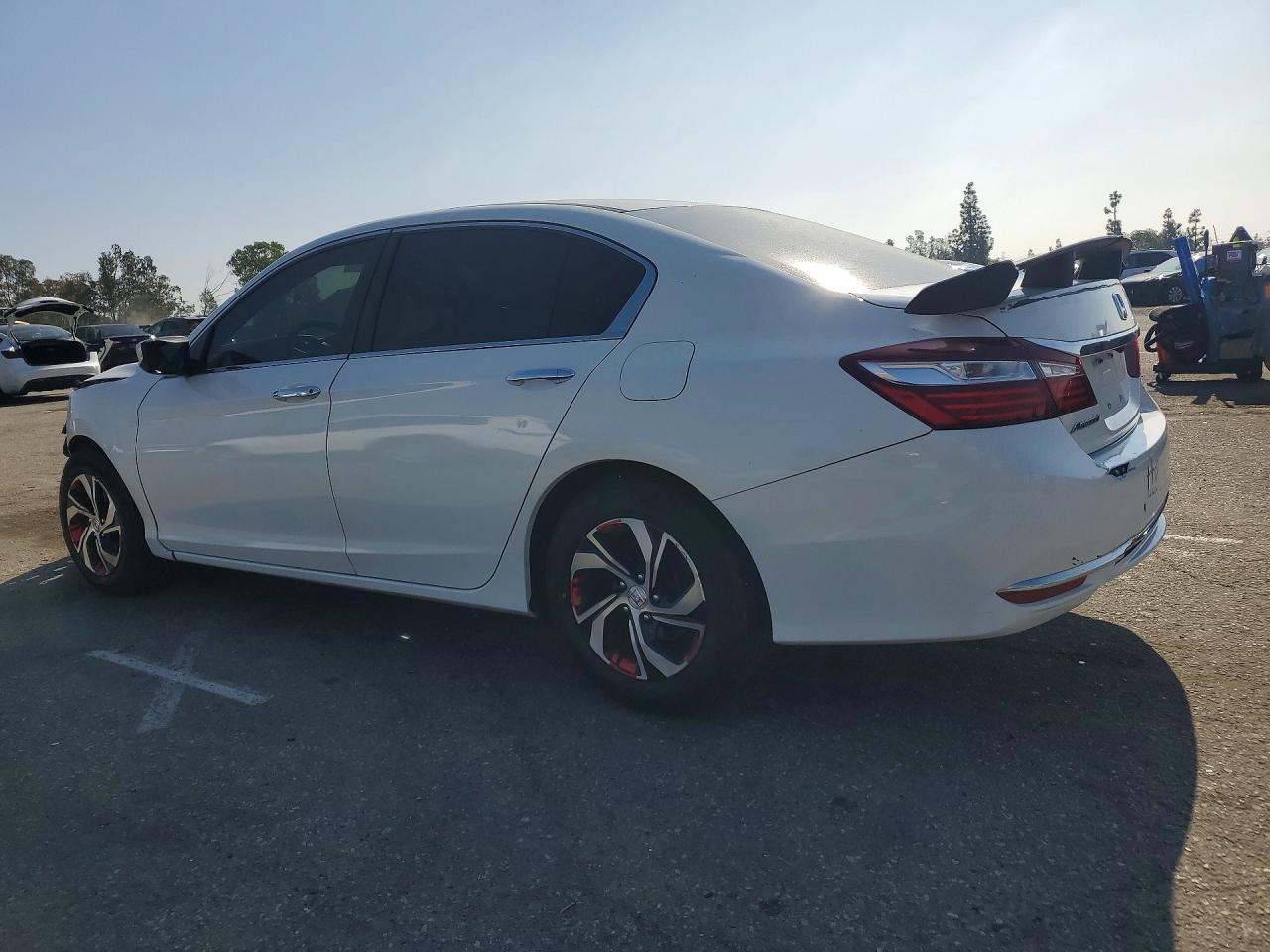 2016 Honda Accord Lx - Фото 2