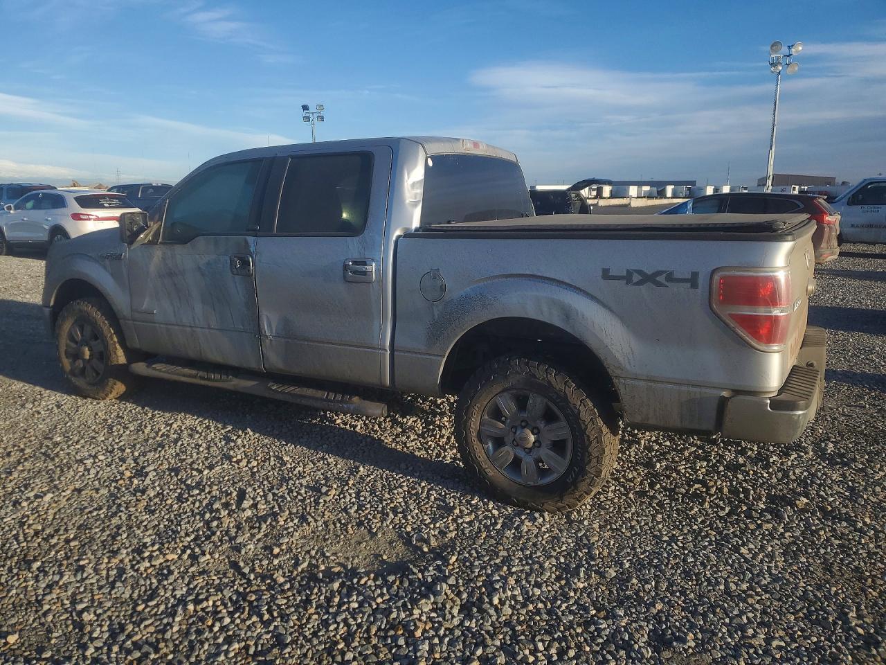 2011 Ford F150 Supercrew - Image 2