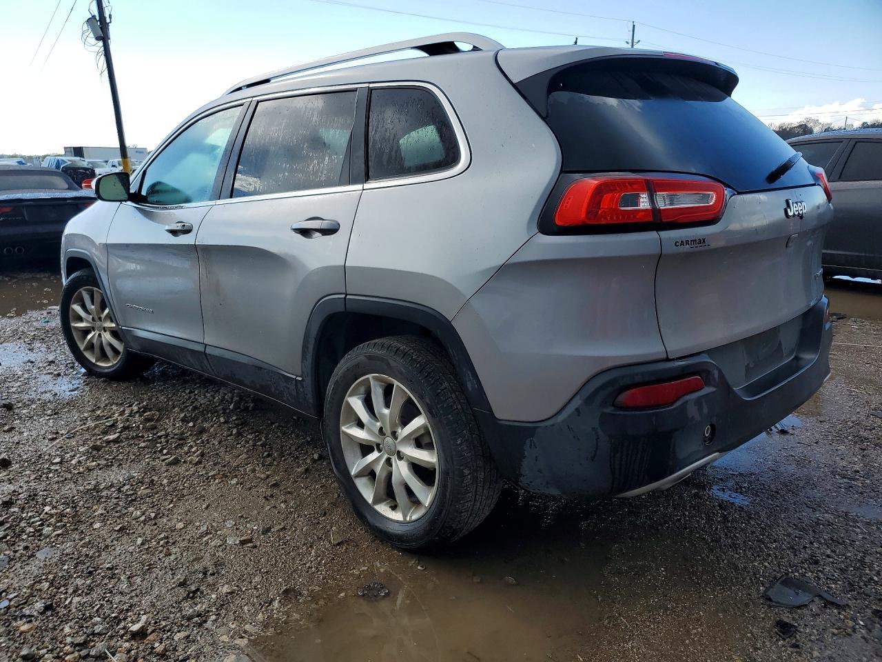 2016 Jeep Cherokee Limited - Image 3
