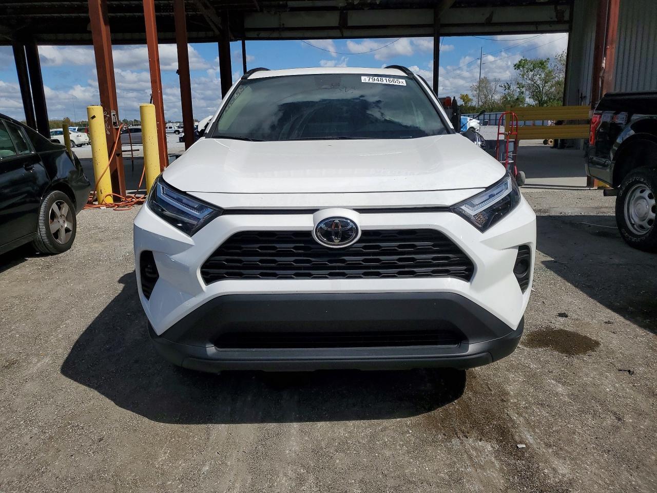 2024 Toyota Rav4 Xle - Image 5